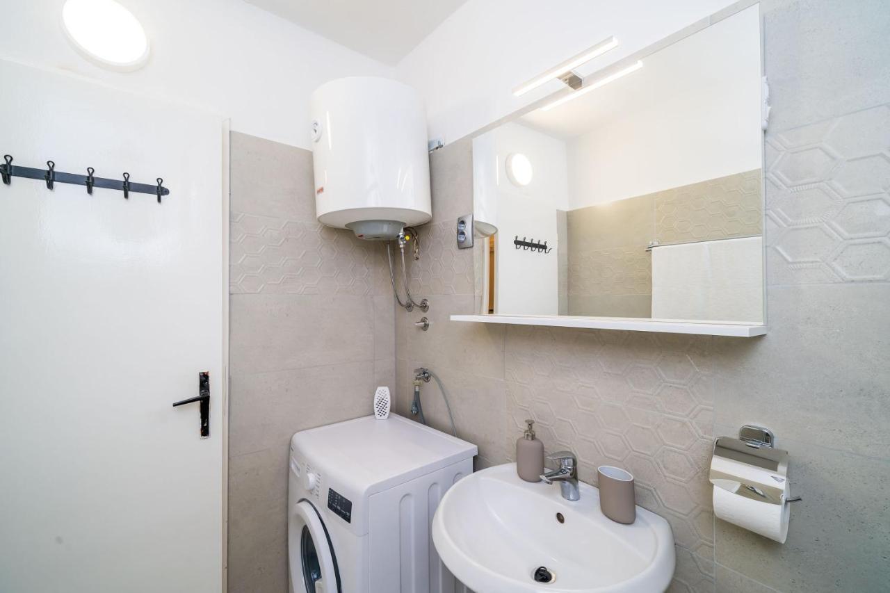 Apartment Marija Close To Old Town Dubrovnik Exteriör bild